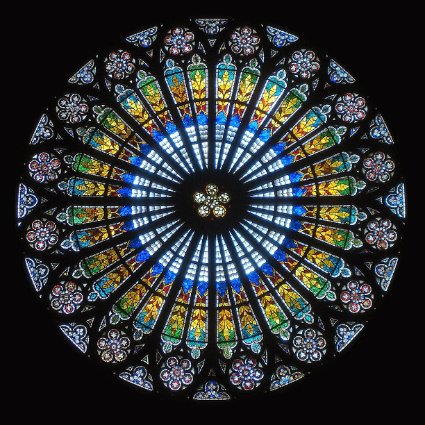 1024px-Rosace_cathedrale_strasbourg.jpg